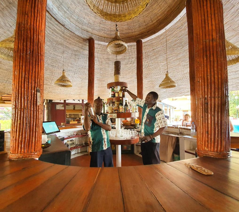 Keur Saloum Hotel Toubakouta Exterior photo